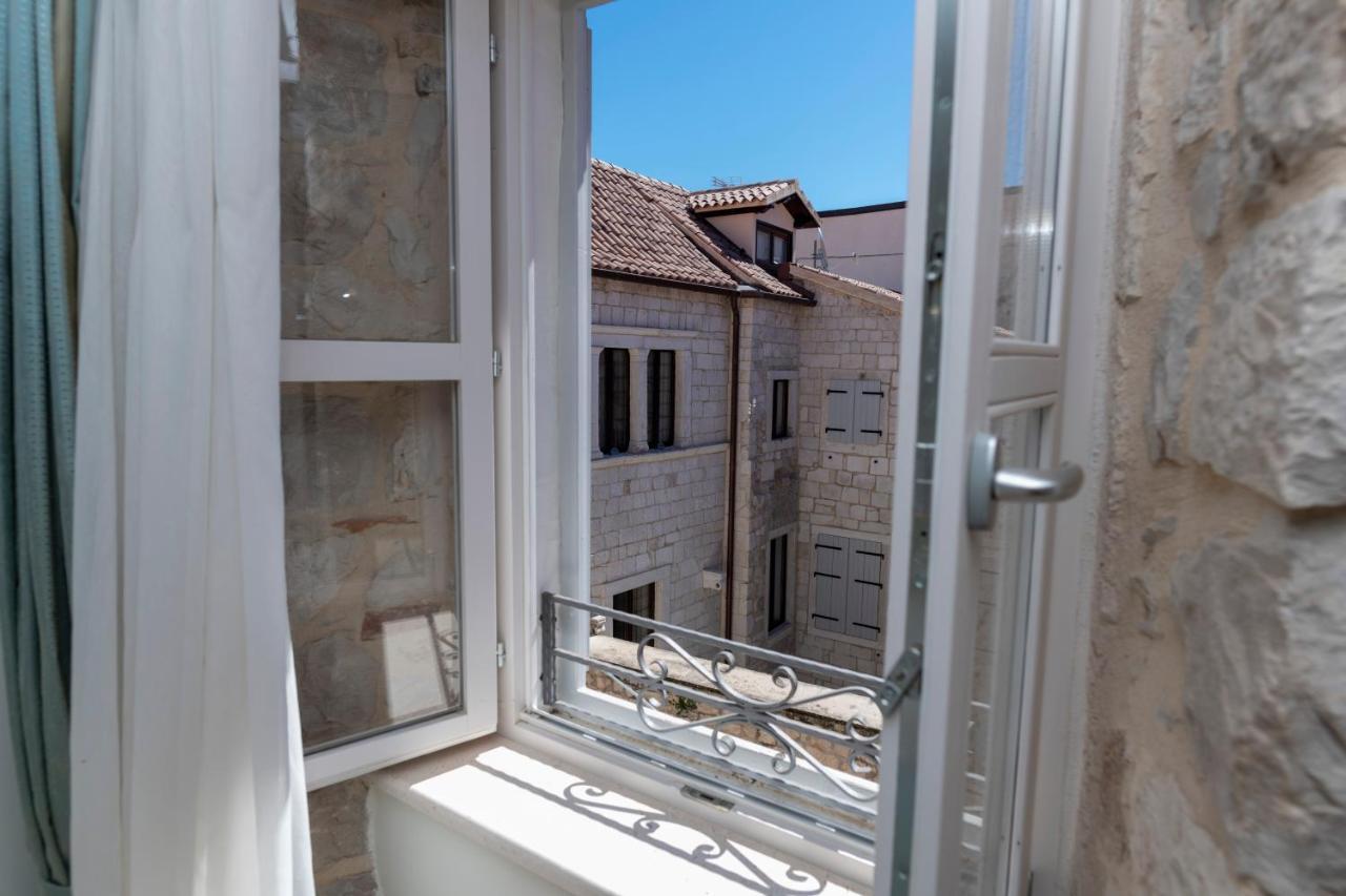 Gothic Palace Heritage سبليت المظهر الخارجي الصورة