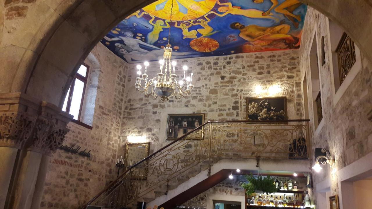 Gothic Palace Heritage سبليت المظهر الخارجي الصورة