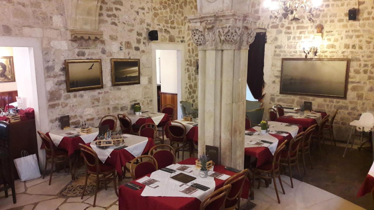 Gothic Palace Heritage سبليت المظهر الخارجي الصورة